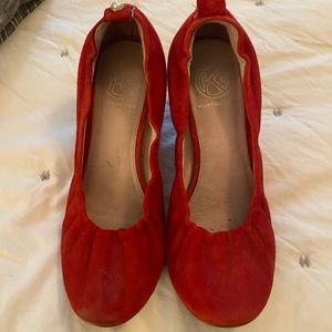 Adorable Kurt Geiger suede pumps